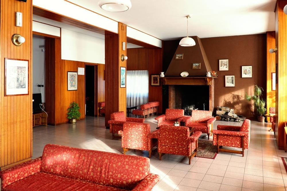 Family Hotel Como 利维松多里 外观 照片